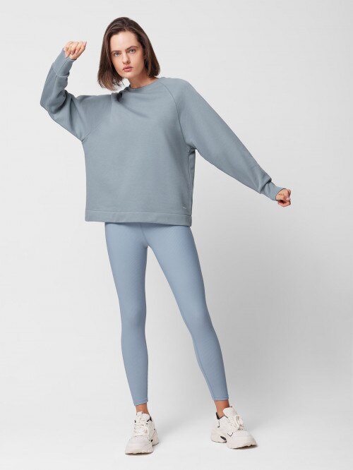 Women's pullover oversize sweatshirt