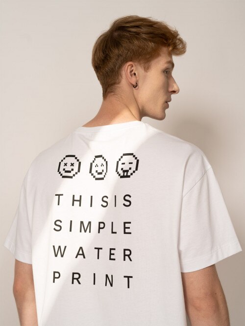 Men's oversize T-shirt with print