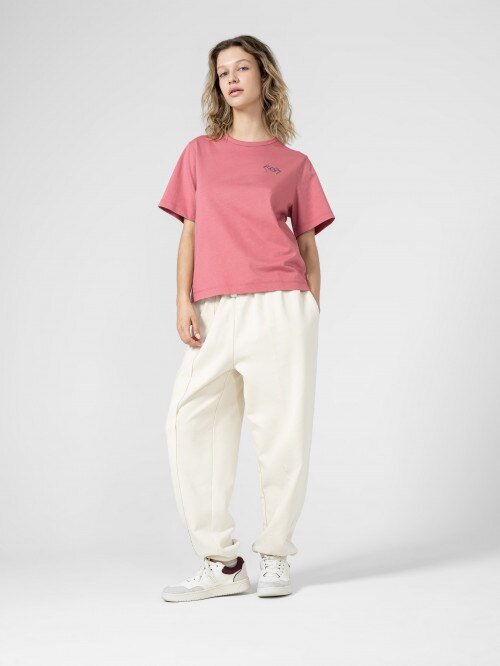 Women's T-shirt with embroidery - pink